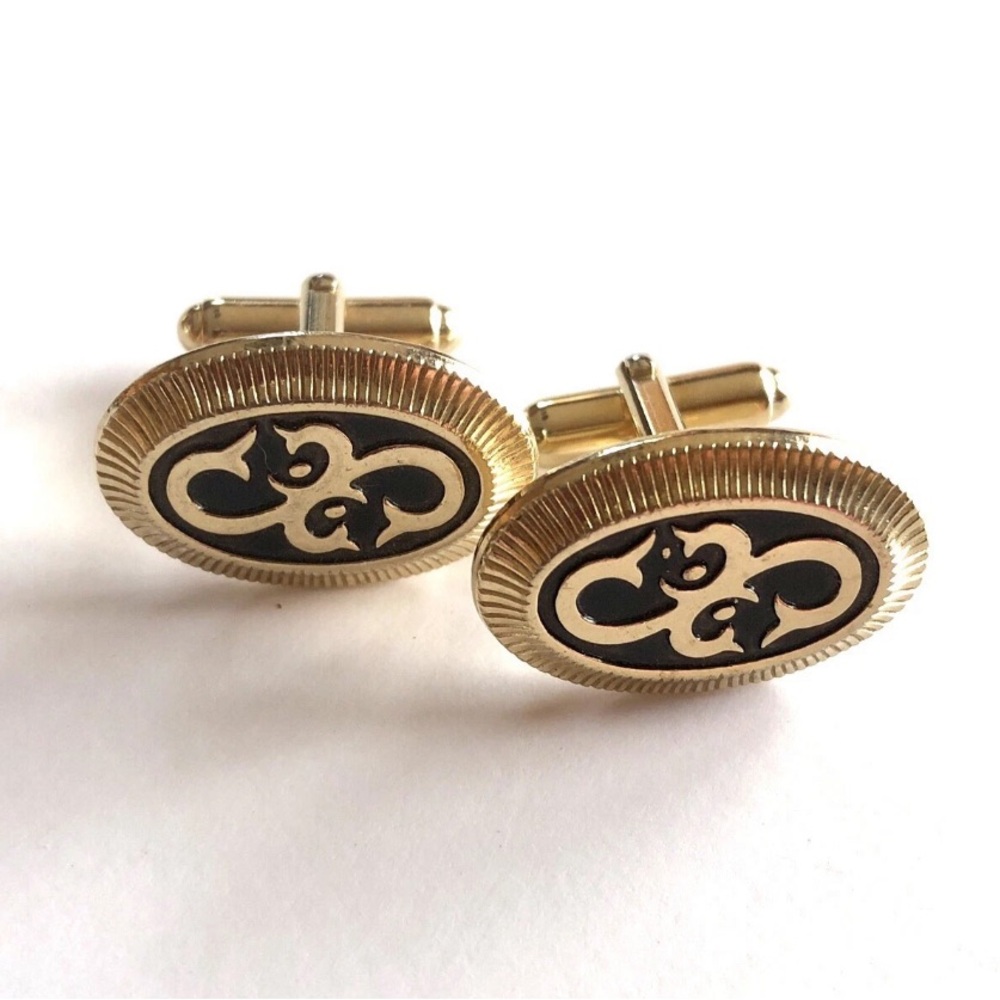 Vintage Anson signed gold tone and black cuff links
